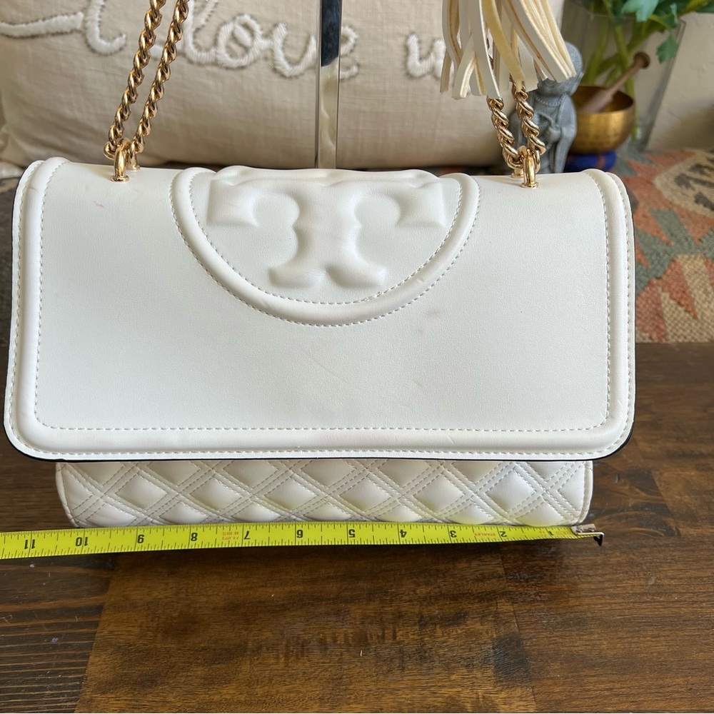 ❗️SOLD ❗️Tory Burch Fleming White Leather Flap Chain Convertible ShoulderBag - Picture 10 of 17